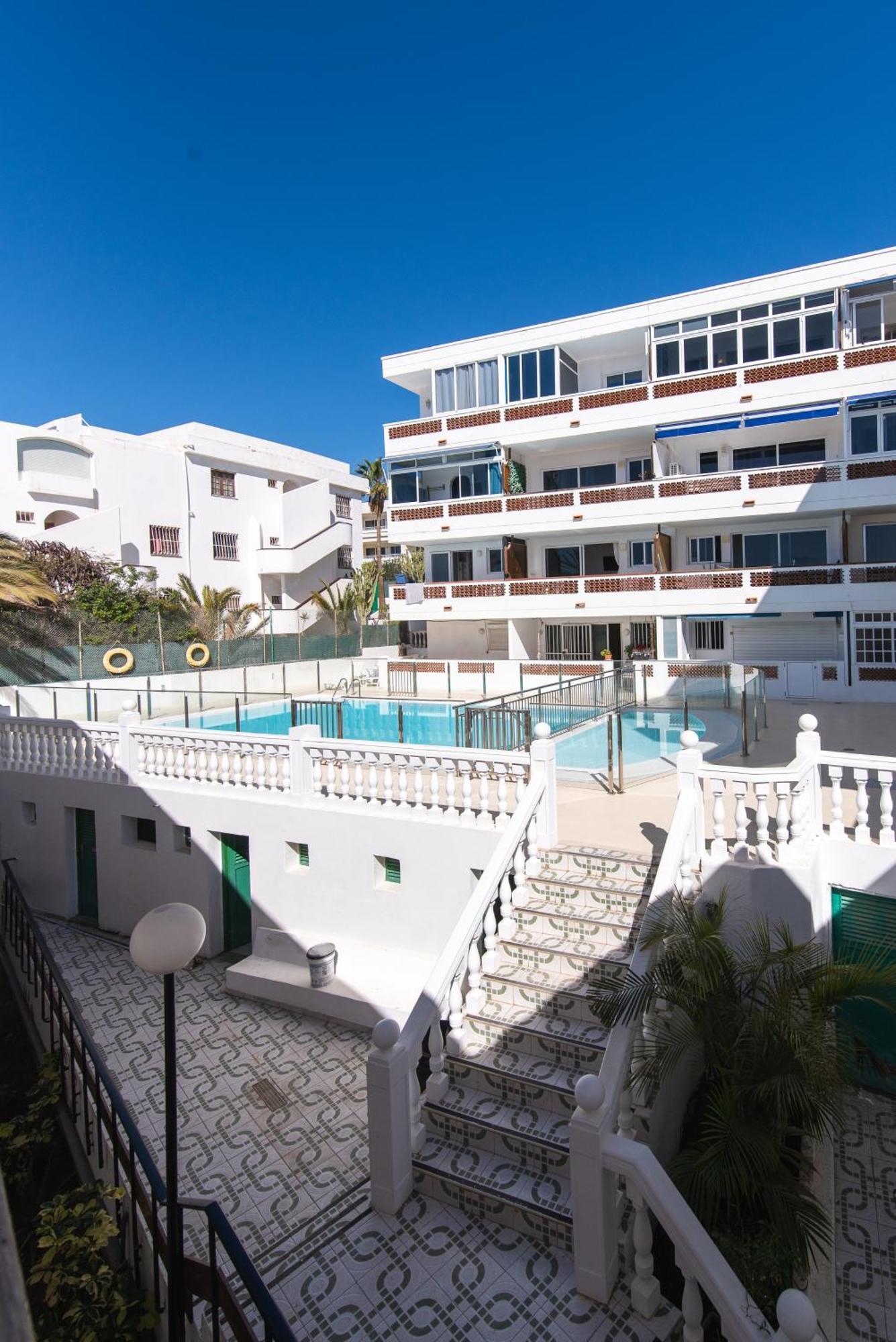 Home2Book Stylish Tropical Apt Terrace & Pool Маспаломас Екстериор снимка